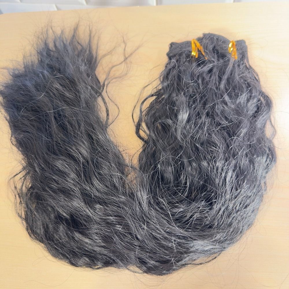 Hair Extensions - Picture 5 of 11
